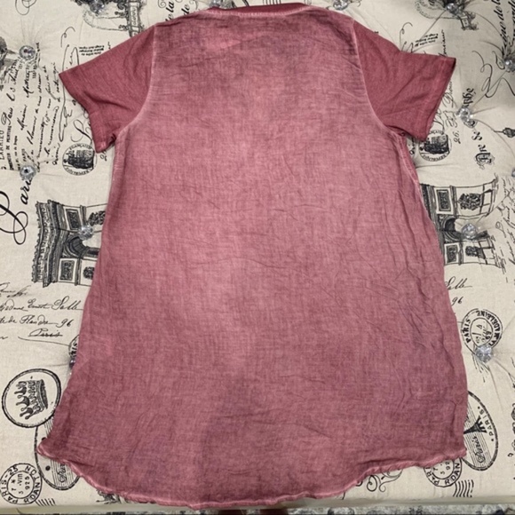 Dantelle Mixed Media Short Sleeve Tee - Picture 2 of 6